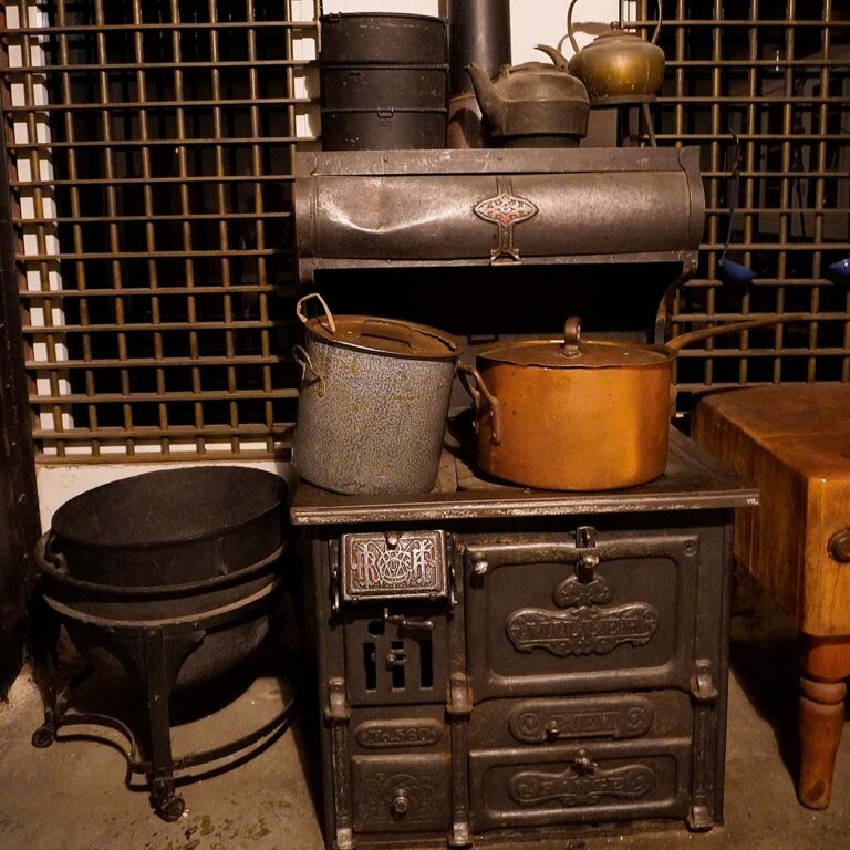 Old Jail kitchen