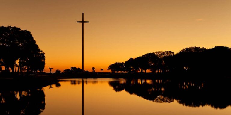 Large cross at St. Augustine Mission Nombre de Dios